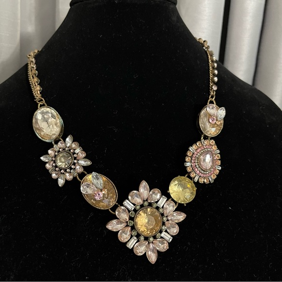 Vintage Mixed Crystals Necklace - Picture 4 of 7